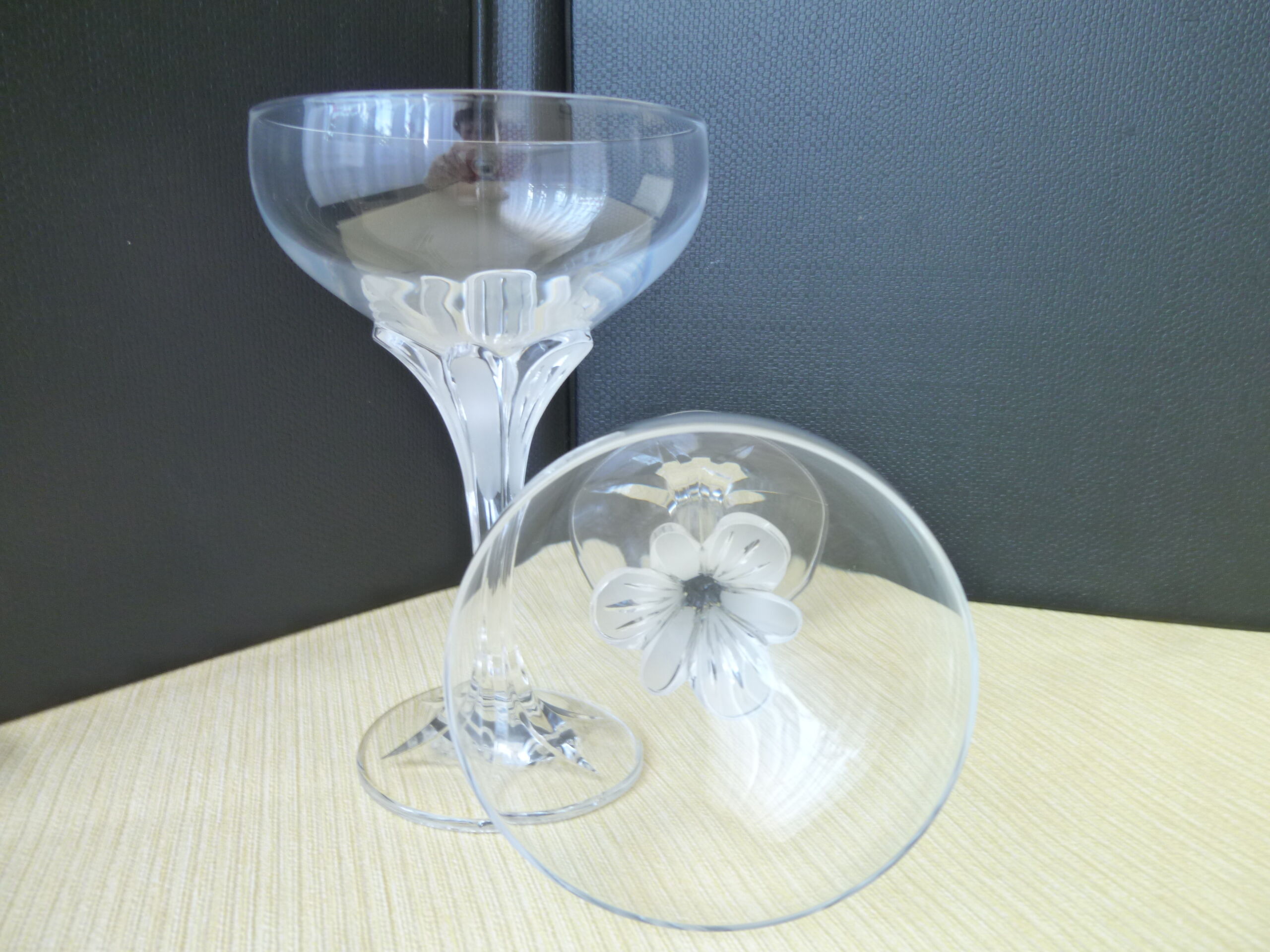 Set of 6 Champagne Cups in Arques Model Granville