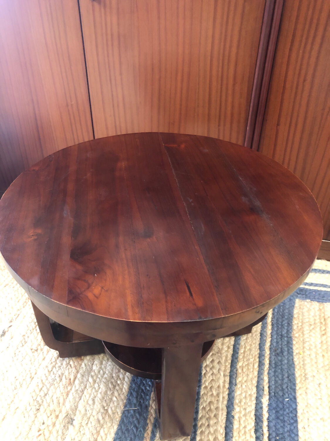 Art deco pedestal table