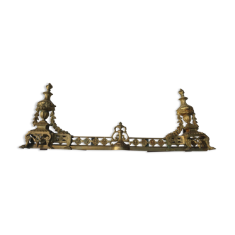 Chenêts and chimney bar in bronze nineteenth century.