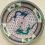 Ancient dragon-decorated plate