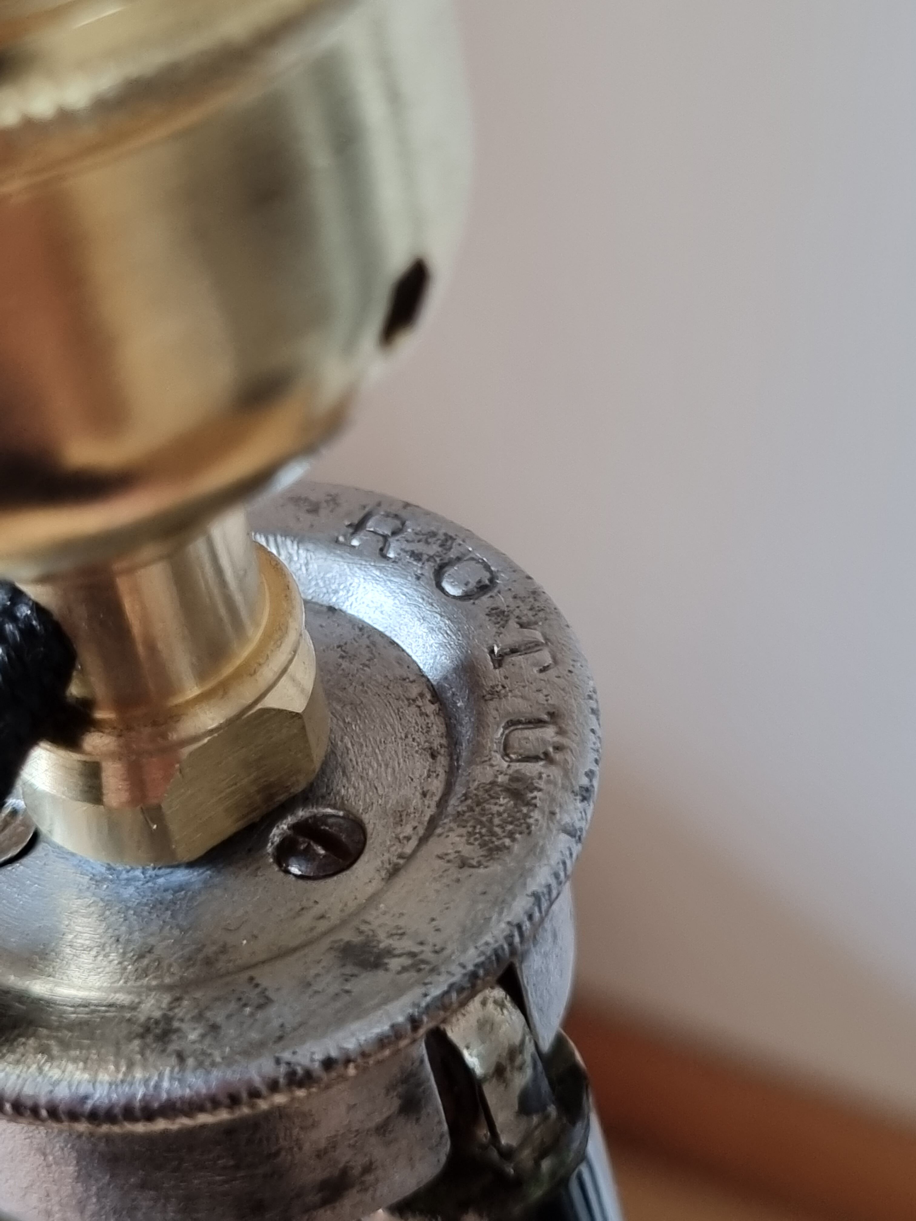 Former tripod projector, Besnard Paris, ca. 1910