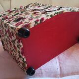 Vintage mini-chest of drawers, made of fabric to store your jewelry