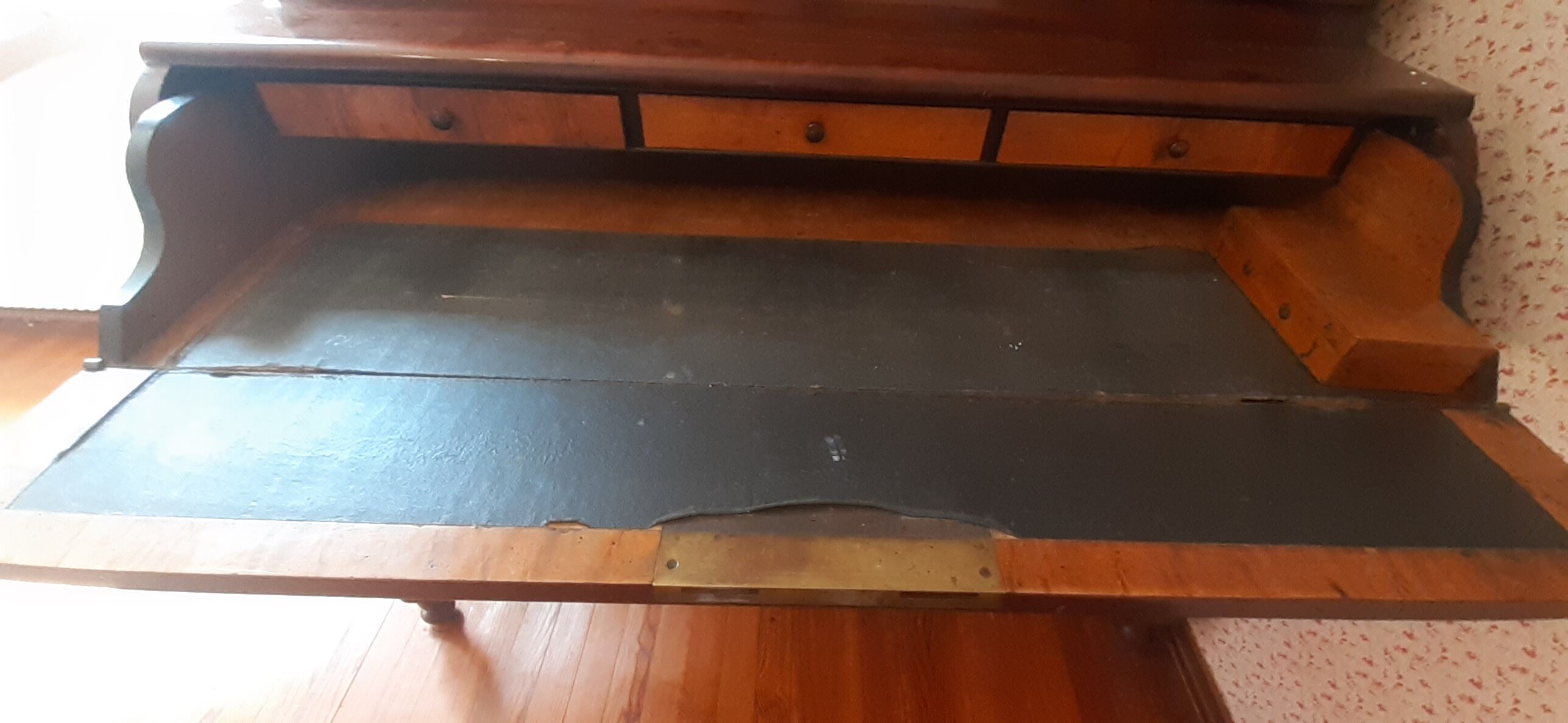 Secretaire ancien