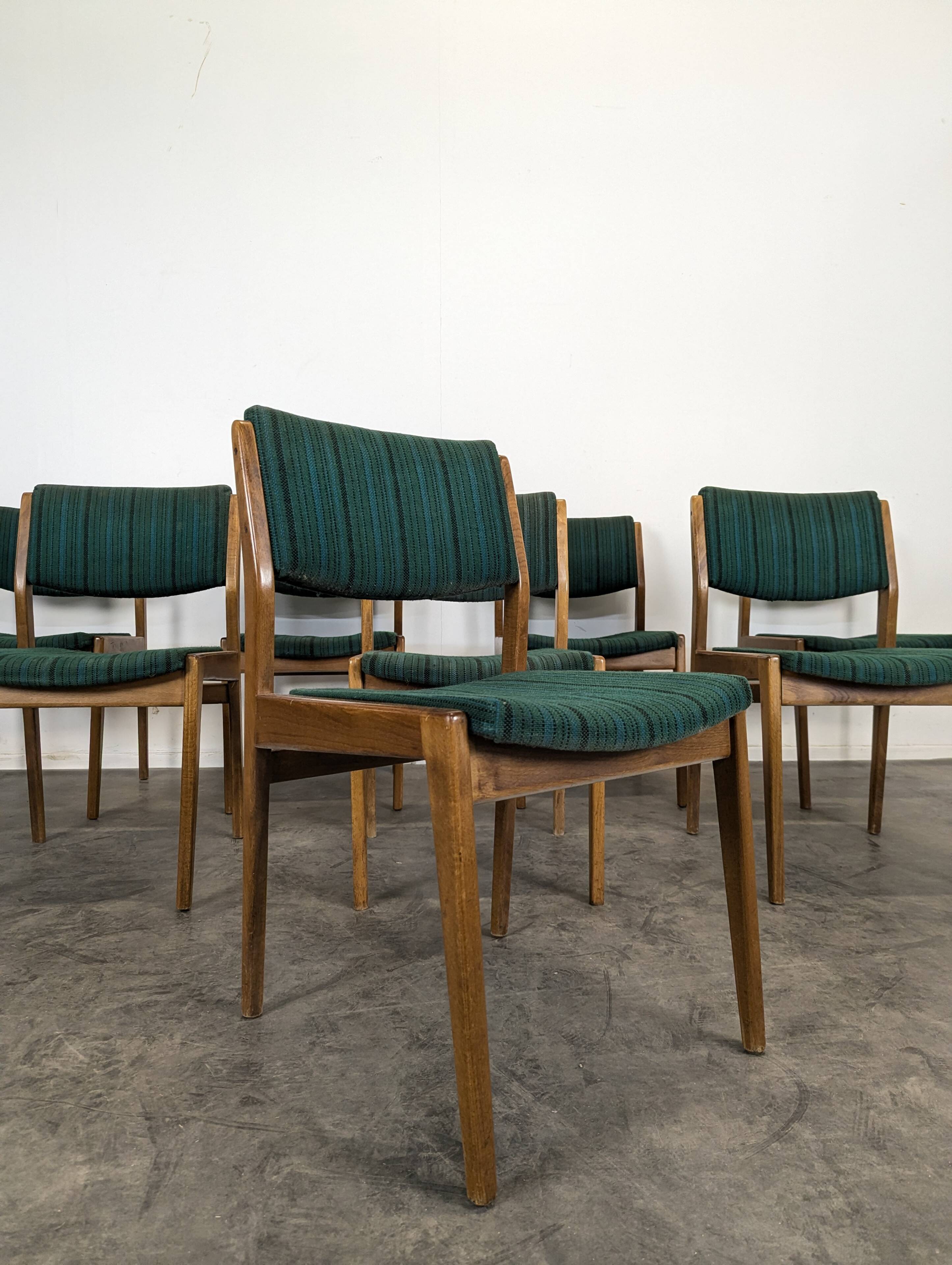 Set of 8 vintage green fabric chairs.