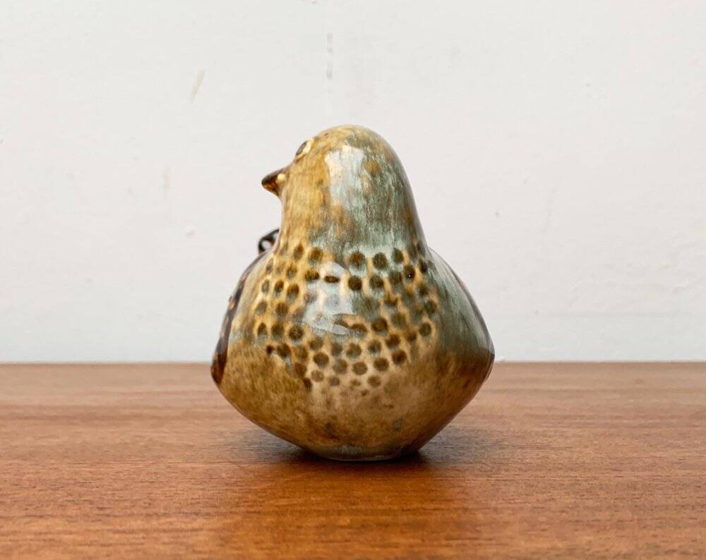 Bird sculpture in Danish studio pottery from the mid-century by Søholm, 1960s.