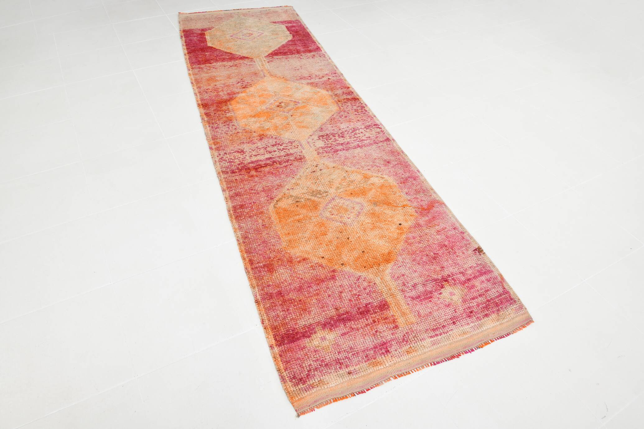 3x10 Peach & Red Vintage Runner Rug, 93x310Cm