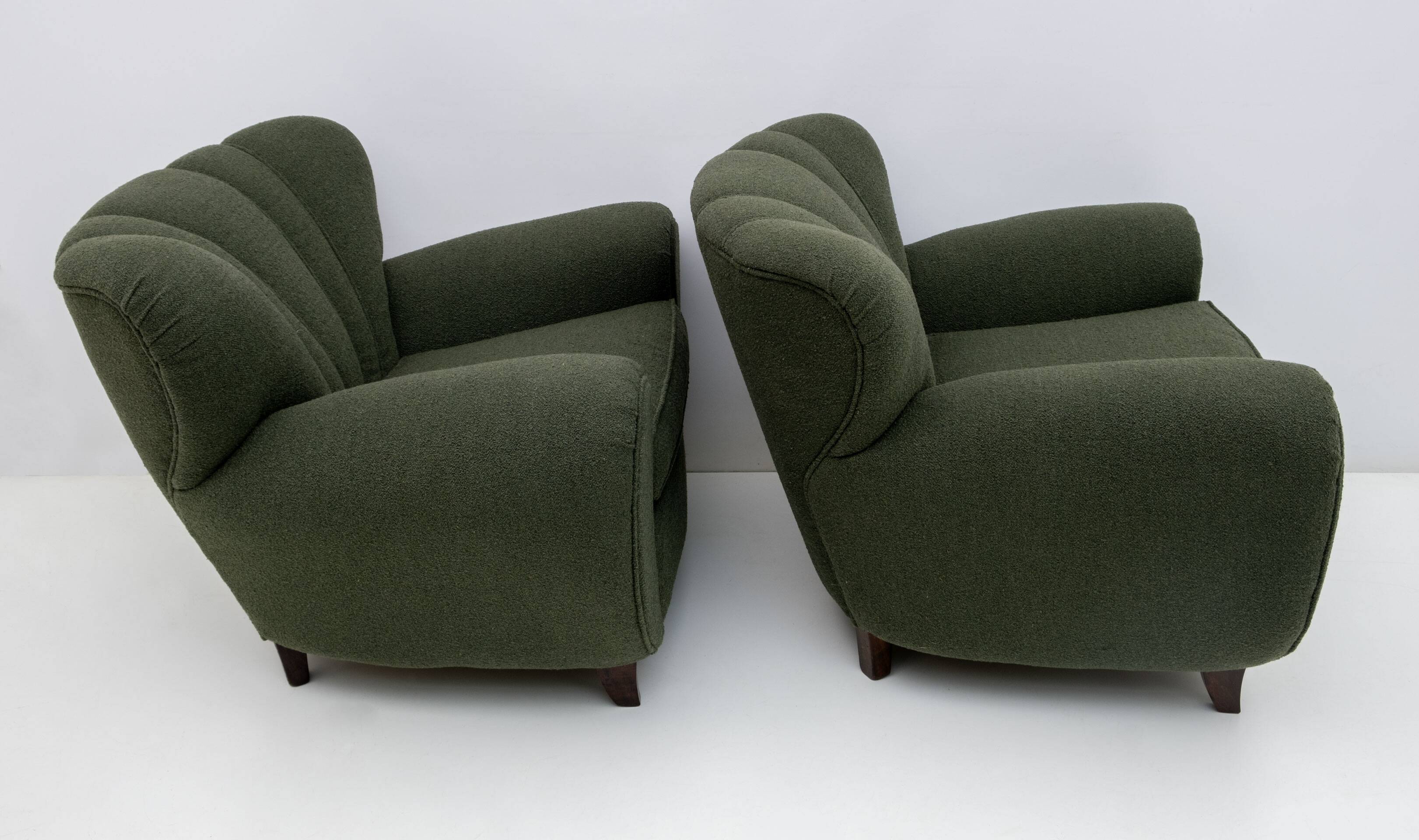 Attributed Guglielmo Ulrich Art Deco Italian Bouclé Armchairs, 1940s, Pair