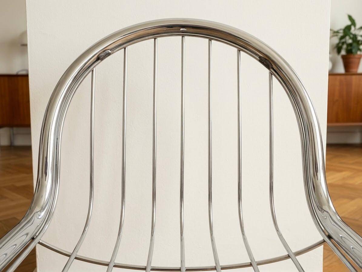 2 vintage cantilever chairs - chrome metal — Gastone Rinaldi/Bauhaus style