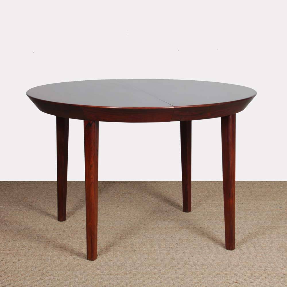 Round extendable table by Ole Hald for Gudme Møbelfabrik, 1960