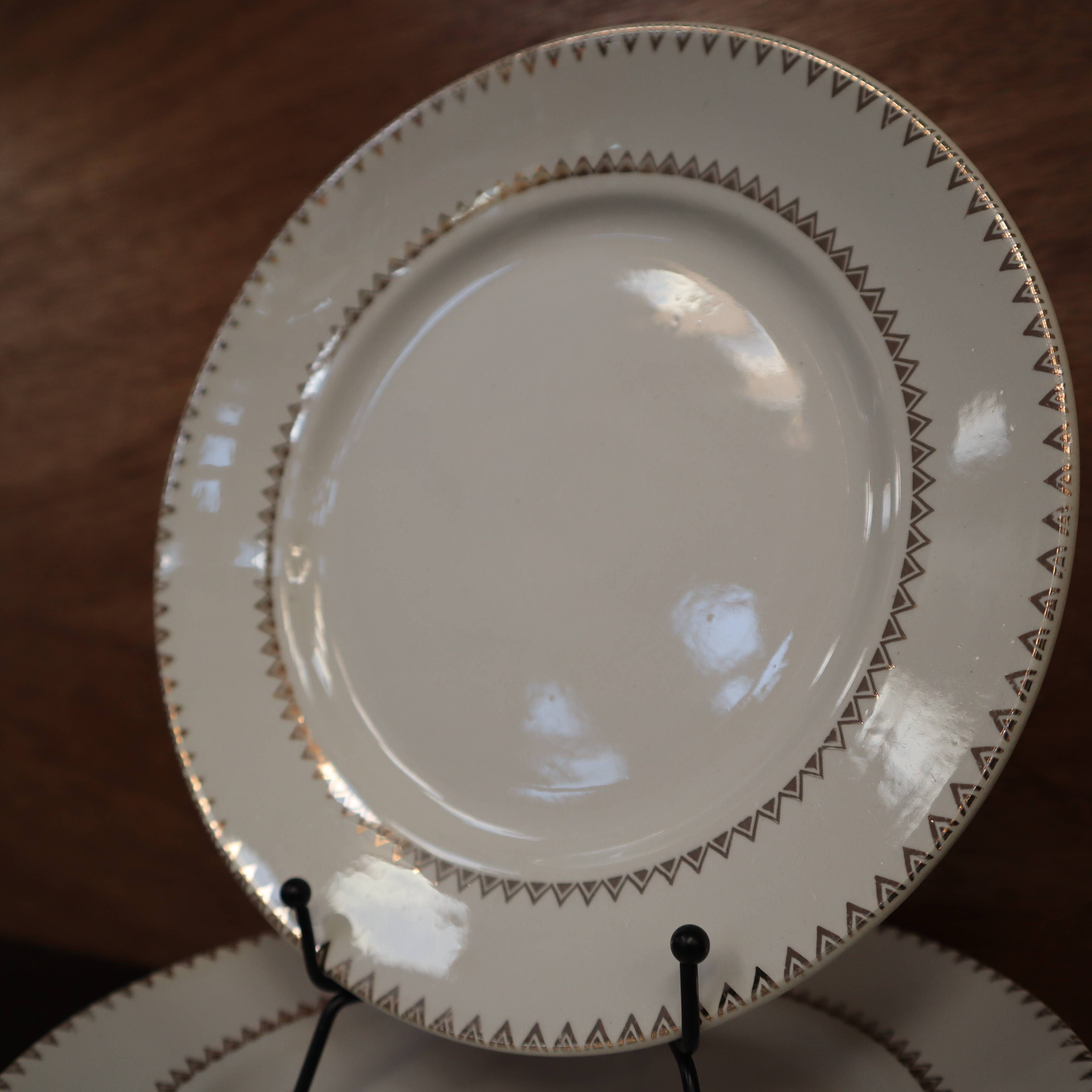 Set of 6 flat porcelain plates Golden Frieze