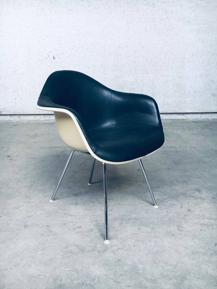Mid-Century Black Leather Dax Armchair by Charles & Ray Eames for Herman Miller, 1960s