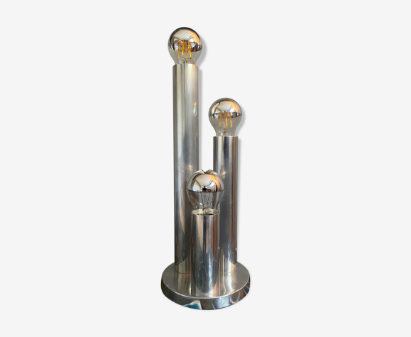 Lampe Sciolari distribuée par Boulenger