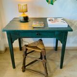 Ancienne table d’appoint ou petit bureau