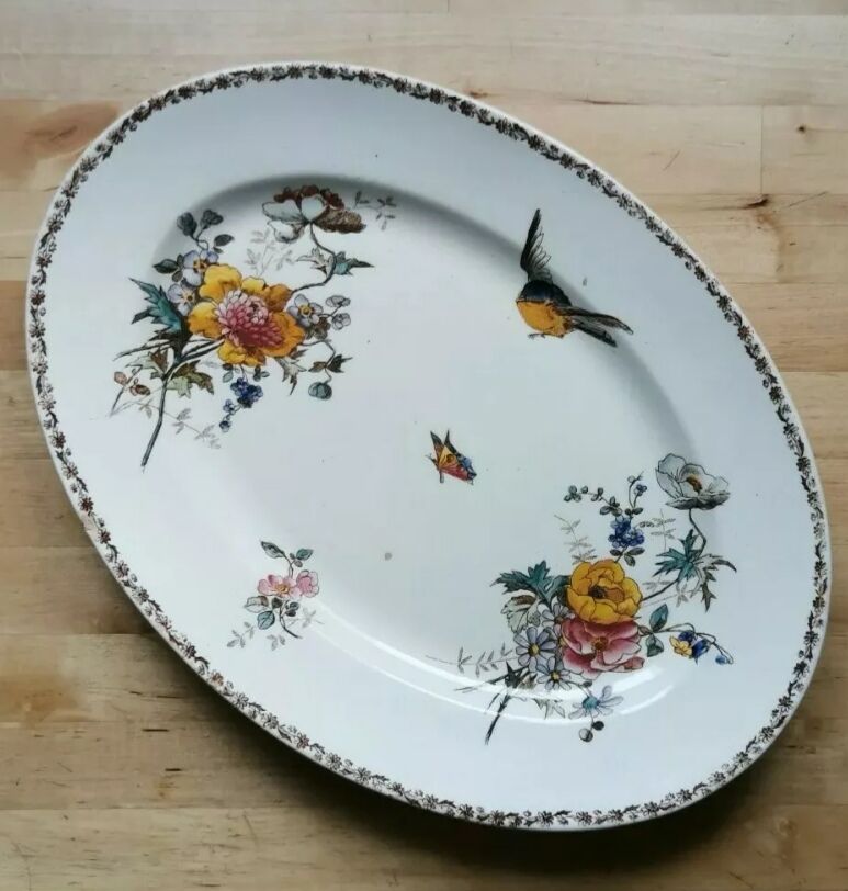 Decorative dish old earthenware