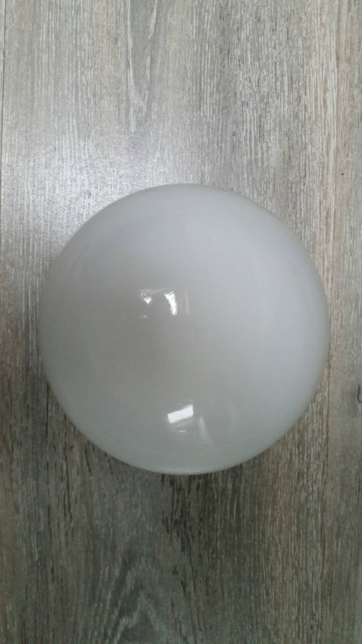 Opaline round wall ceiling light