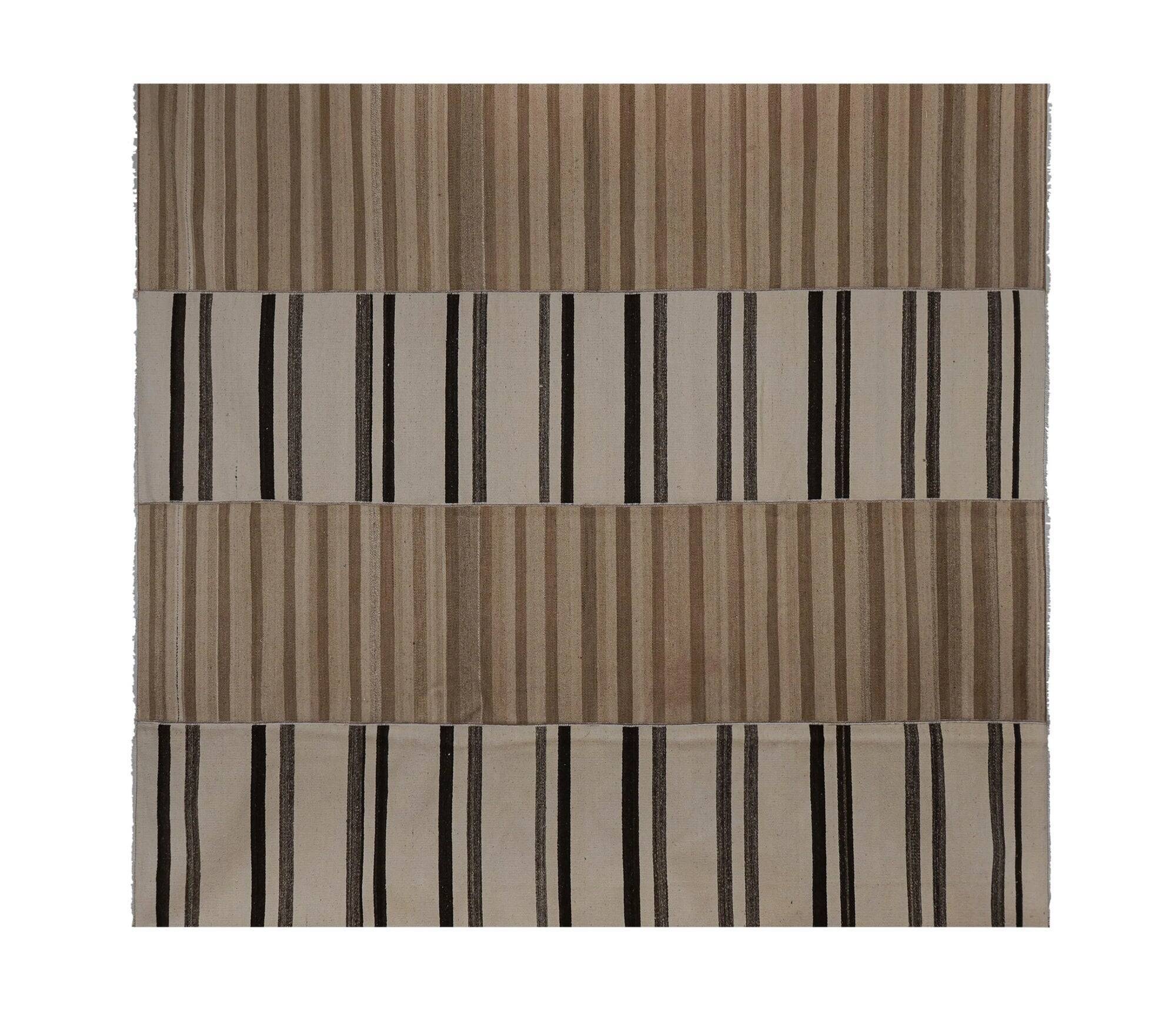 Vintage Turkish kilim handwoven 279x310 cm
