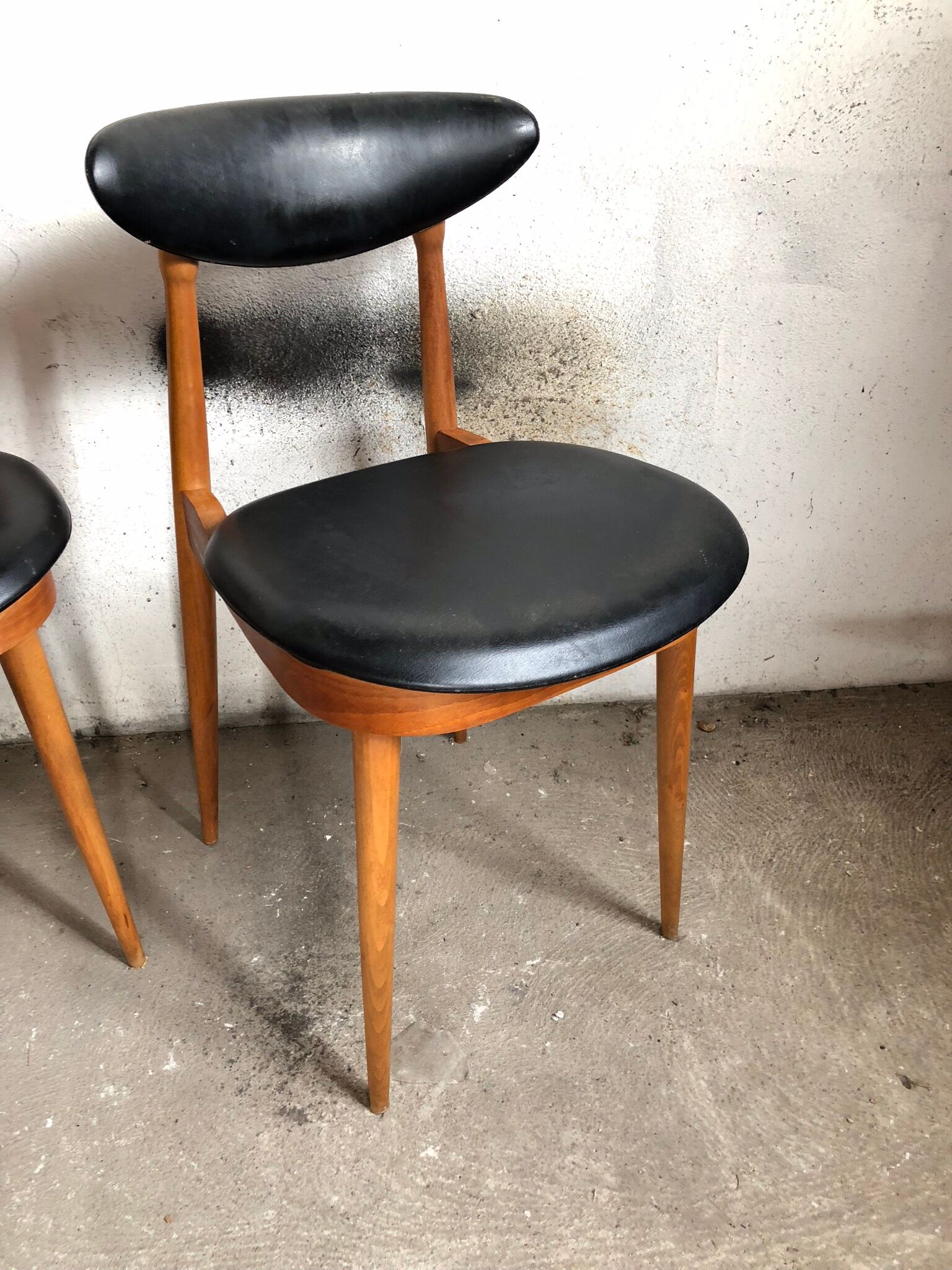 Ensemble de 4 chaises vintage Baumann Licorne