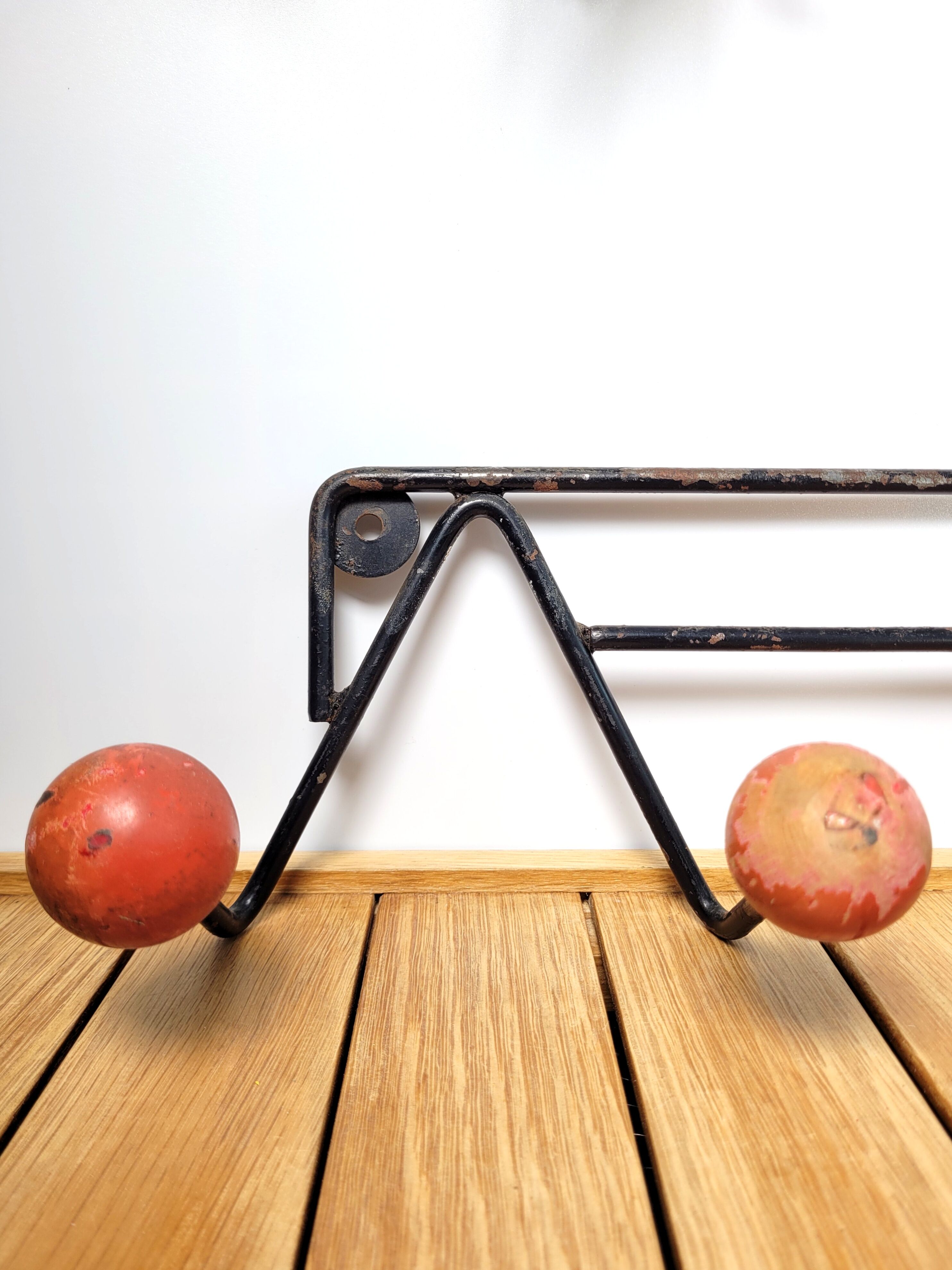 Wall coat rack balls 1960