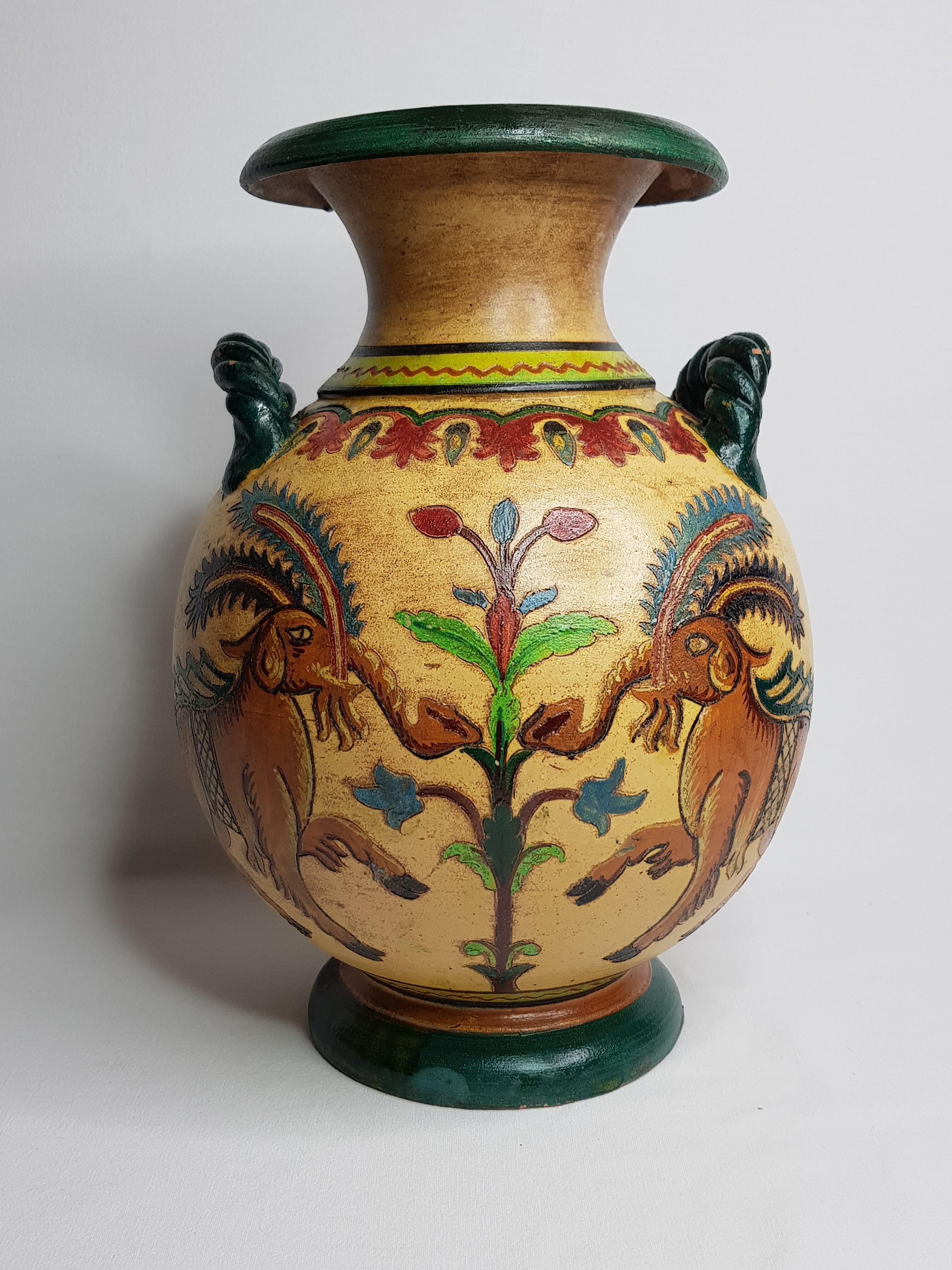 Vase amphore "Arno Montopoli Italia" années 30 au décor de Chimères