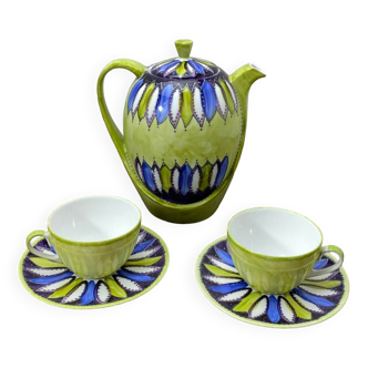 Sologne porcelain teapot and cups