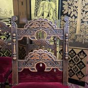 Suite of 8 Louis XIII style chairs oak and red velvet