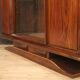Vitrine italienne en bois du XXe siècle