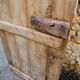 Ancienne porte de ferme cave  bois orme