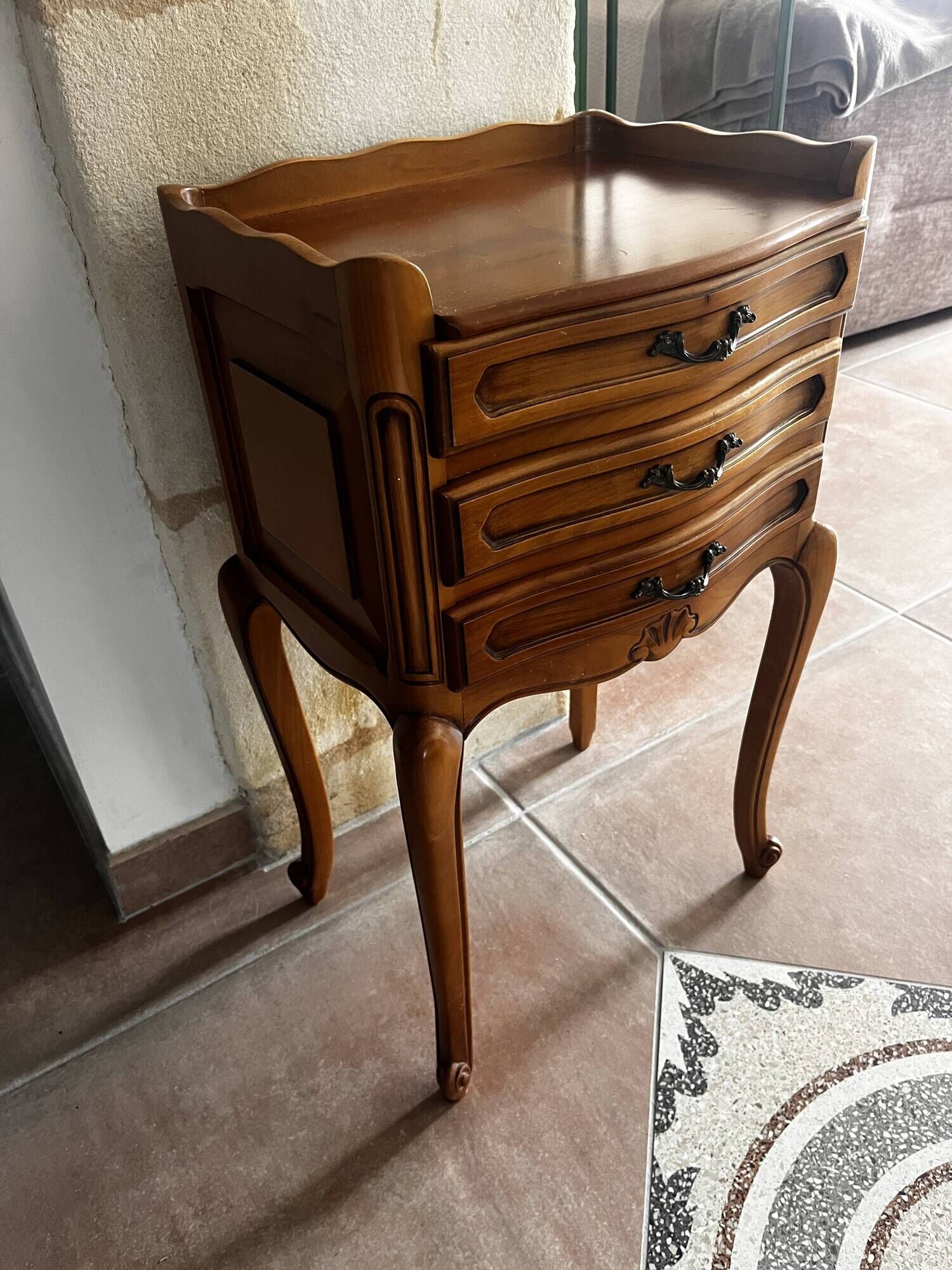 Bedside table