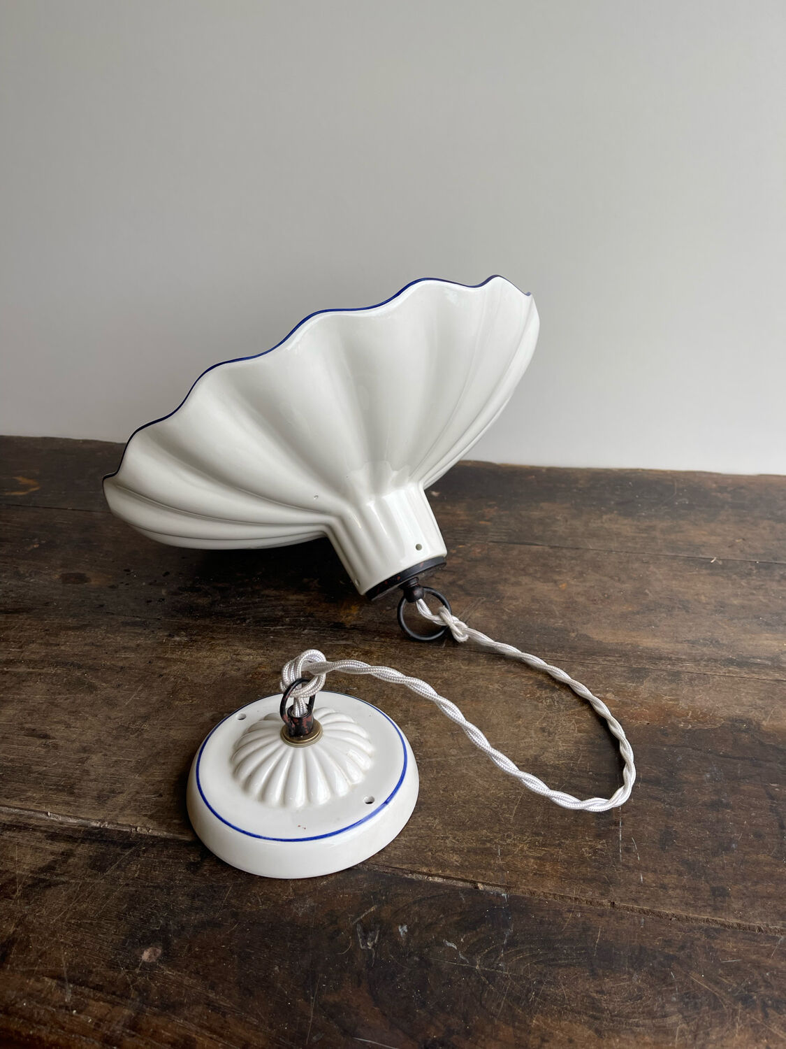 Ceramic pendant lamp
