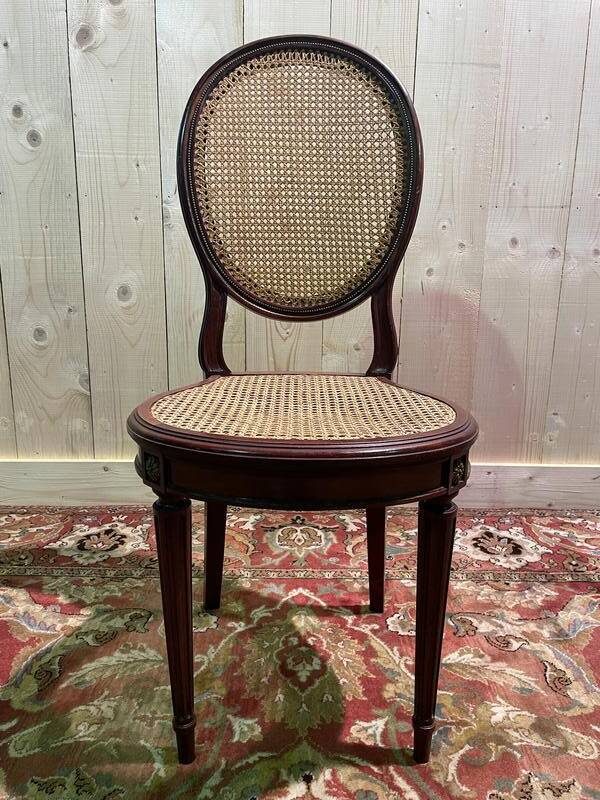 Set of 6 Louis XVI style medallion chairs in mahogany and cane