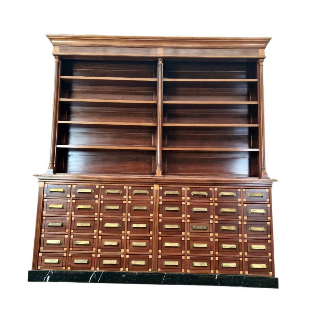 Grand cabinet d’apothicaire en acajou ancien, armoire de pharmacie Art Déco, bibliothèque