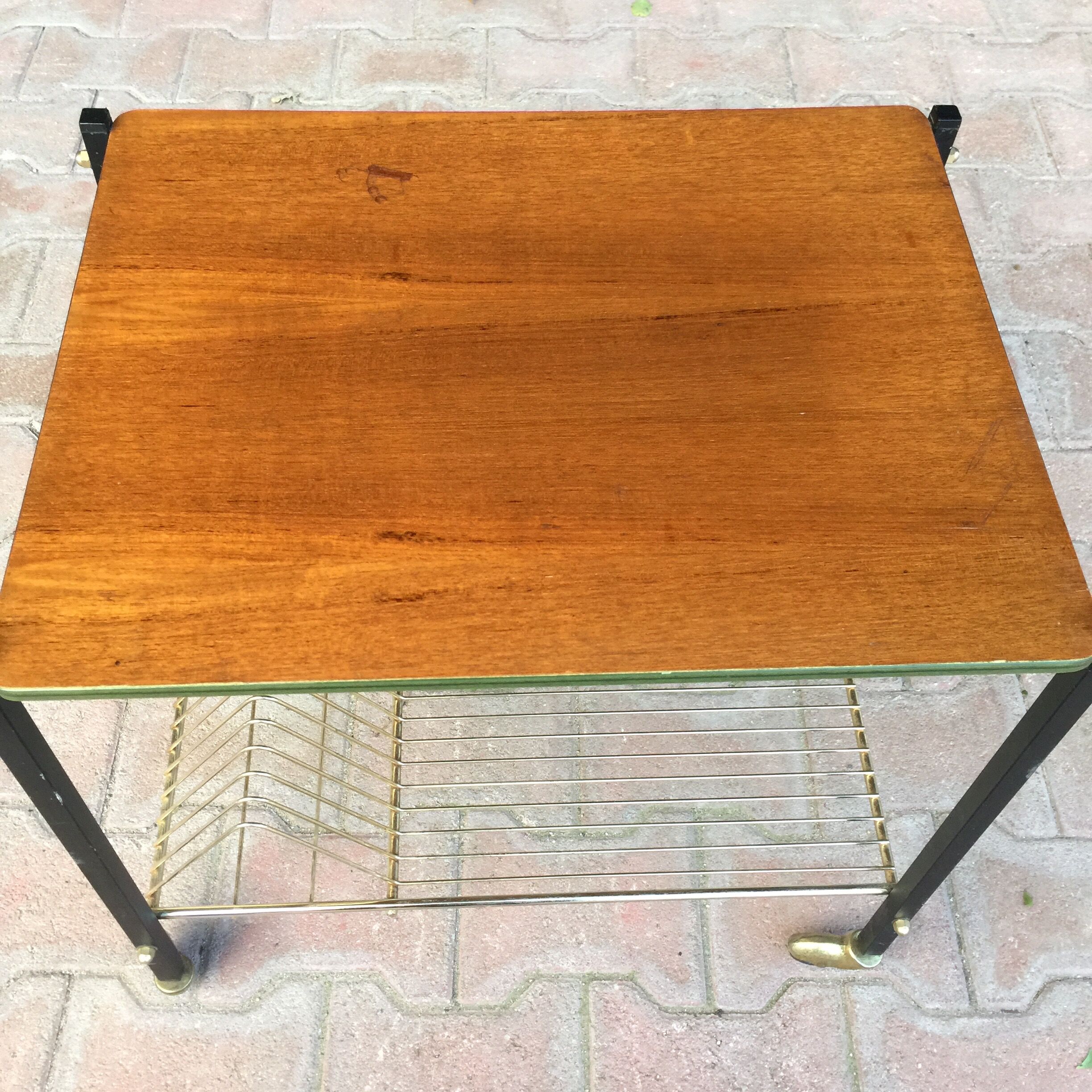 Door table - vinyls