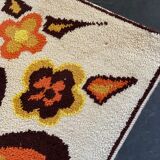 Tapis Vintage Floral Latch Hook