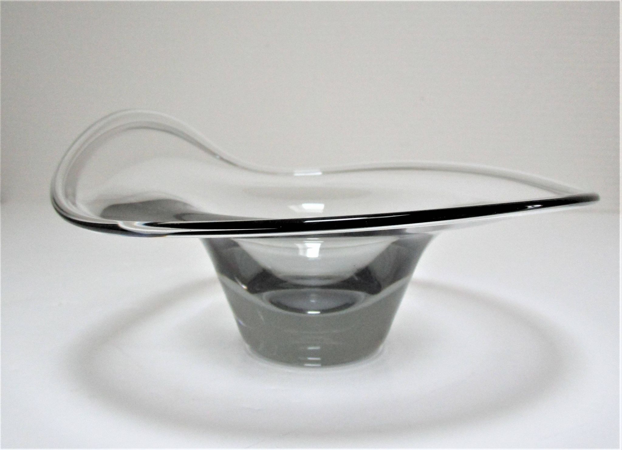 coupelle verre vicke lindstrand kosta design estampillé
