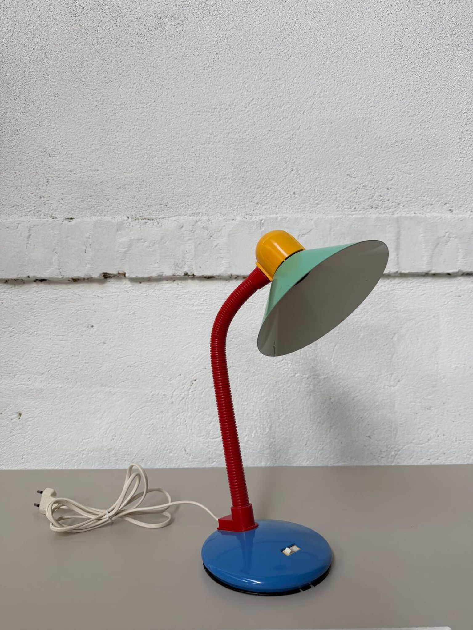 Lampe de bureau multicolore Aluminor