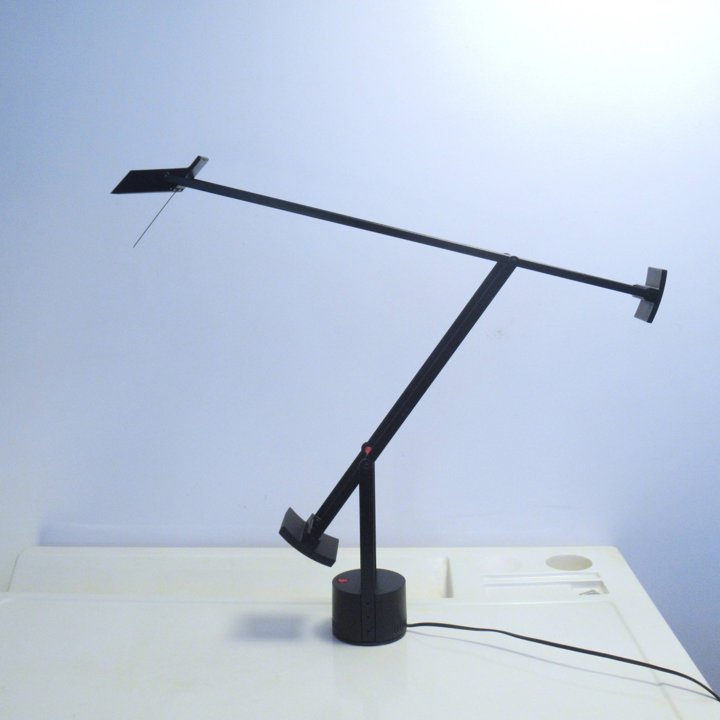 Tizio lamp Richard Sapper Artemide 1972