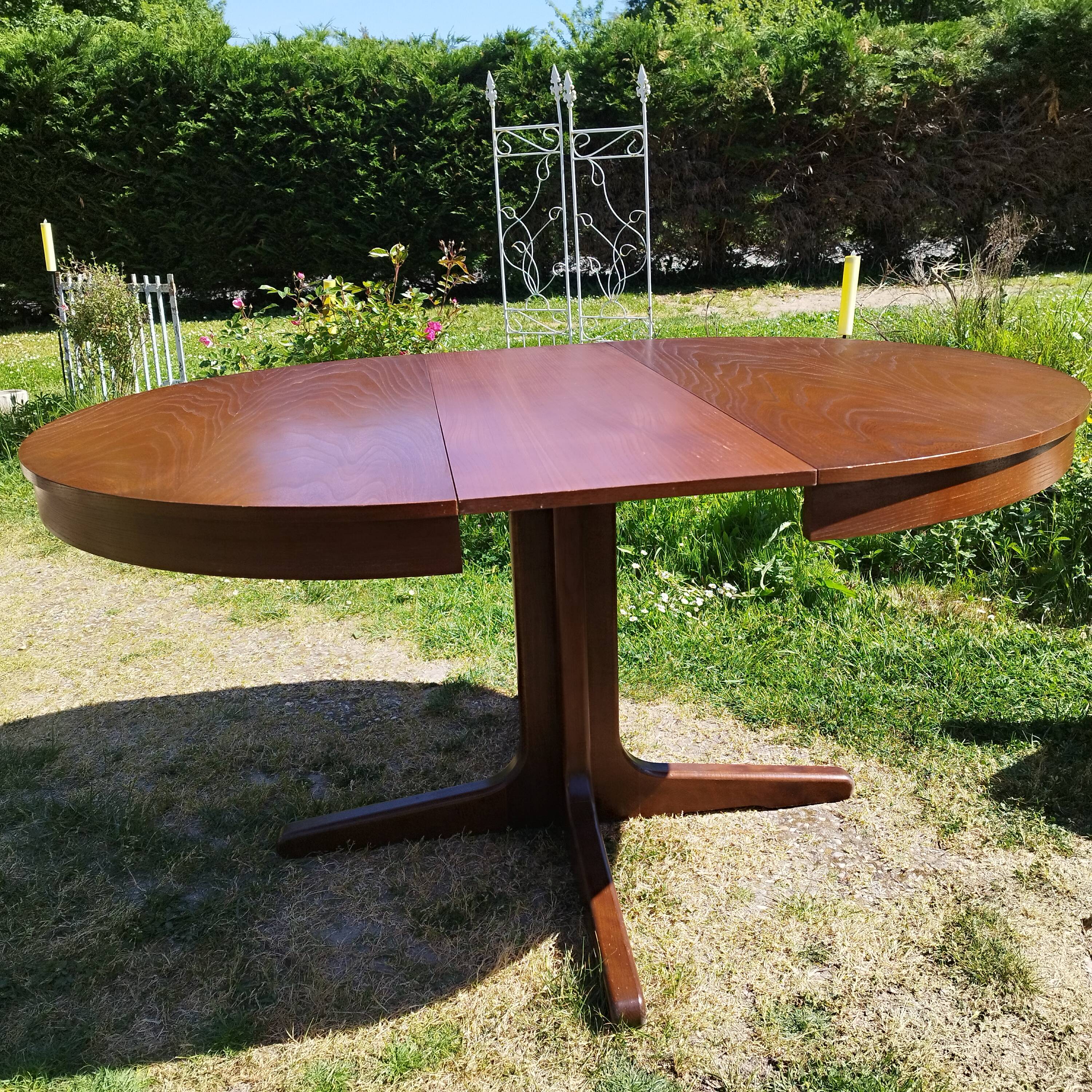 Vintage Kofod Larsen table