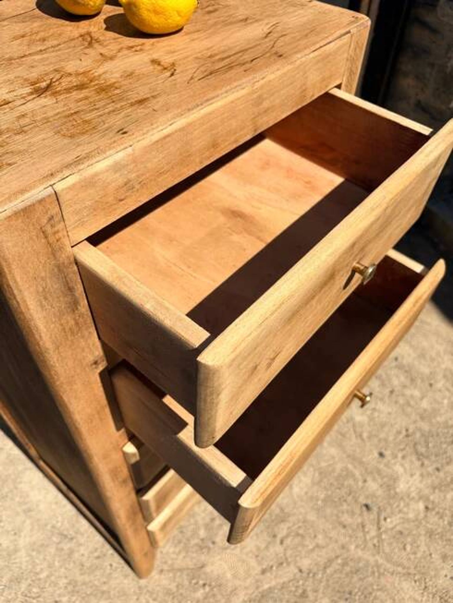 Chest of drawers "Basile"