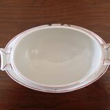 Covered sauce boat on Sarreguemines frame