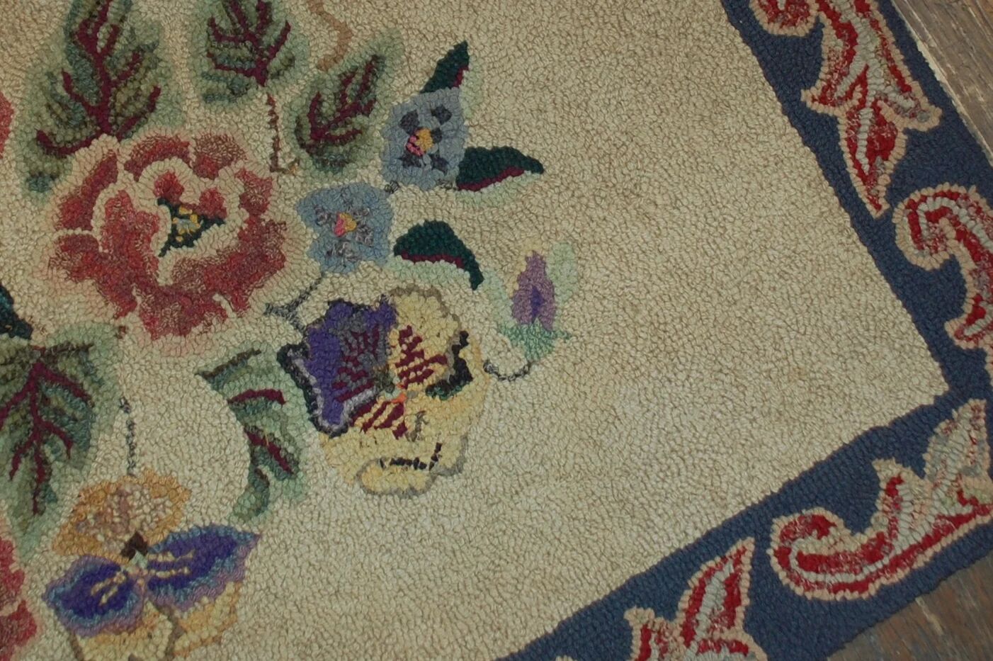 Handmade antique American hooked rug 67cm x 103cm 1900s - 1B499