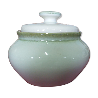 Enamelled porcelain pot of salins