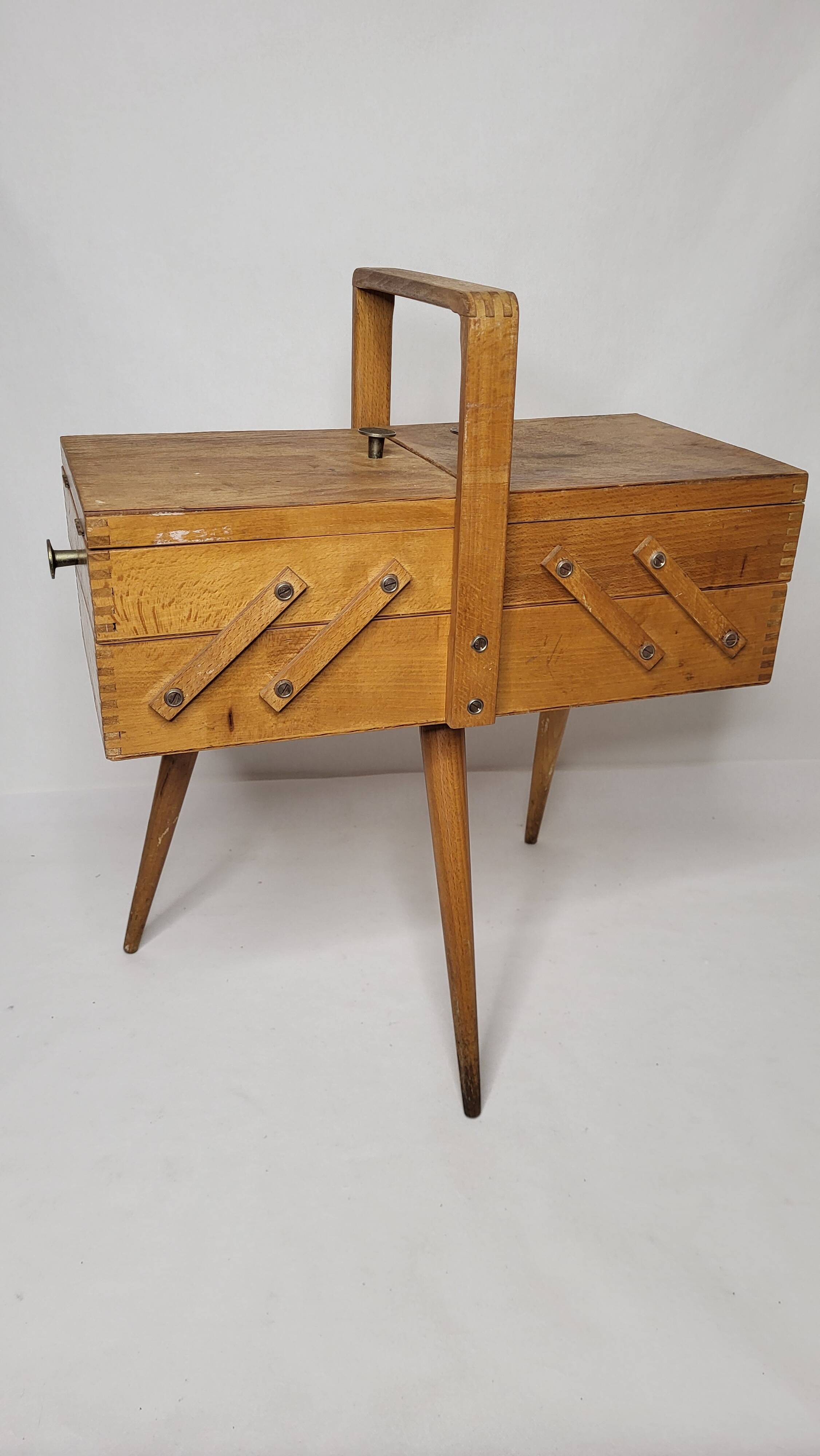 Wooden worker with spindle legs