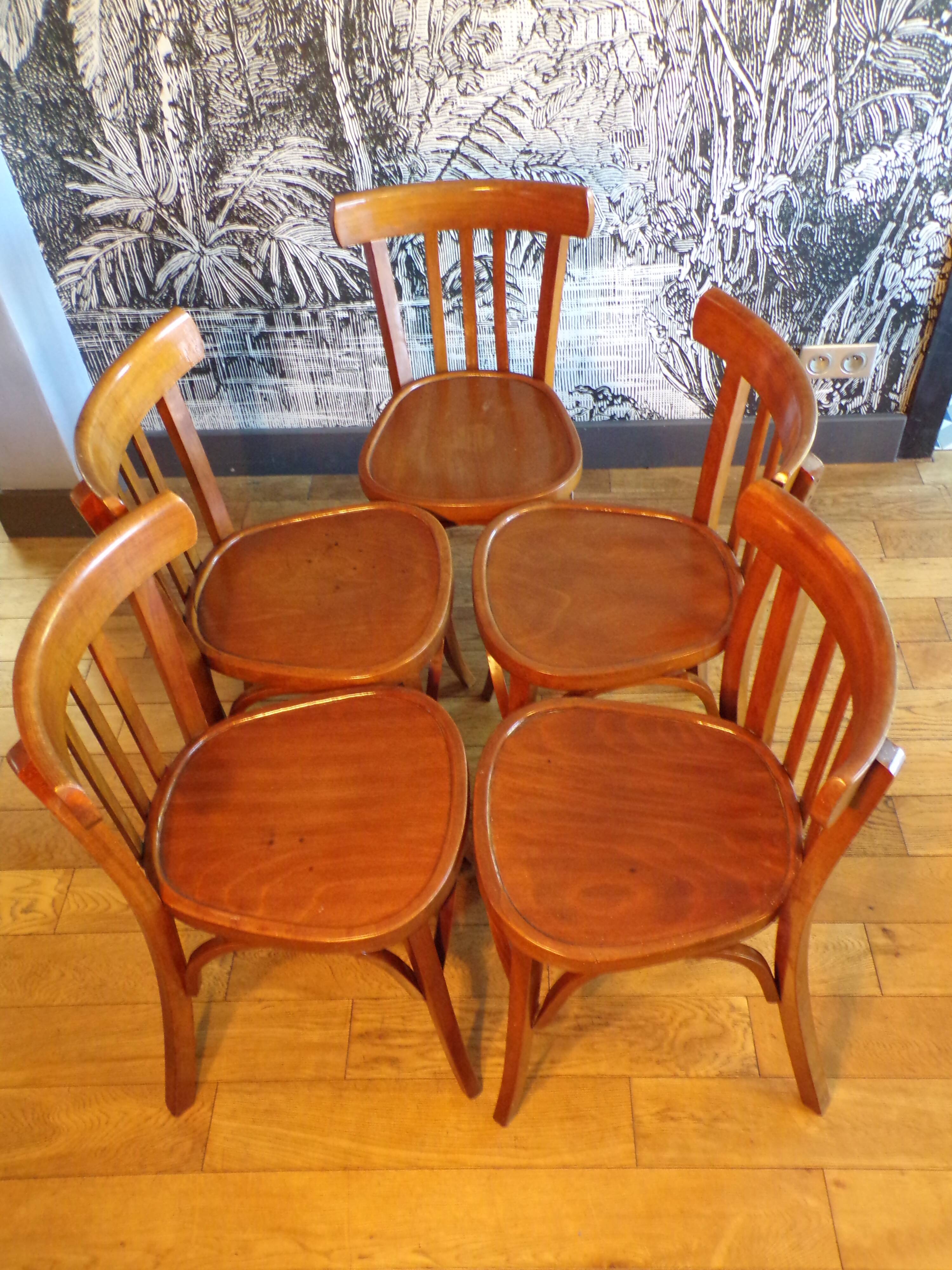 Set of 5 Gignez bistro chairs