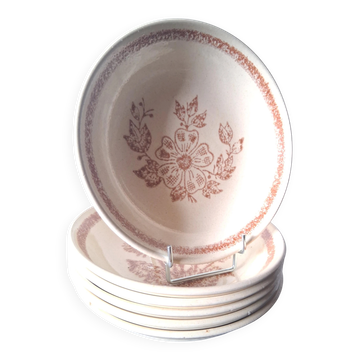 6 beige ceramic deep plates in very good condition.