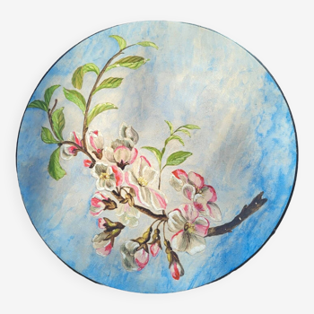 Plat decoratif à décor de fleurs de cerisier