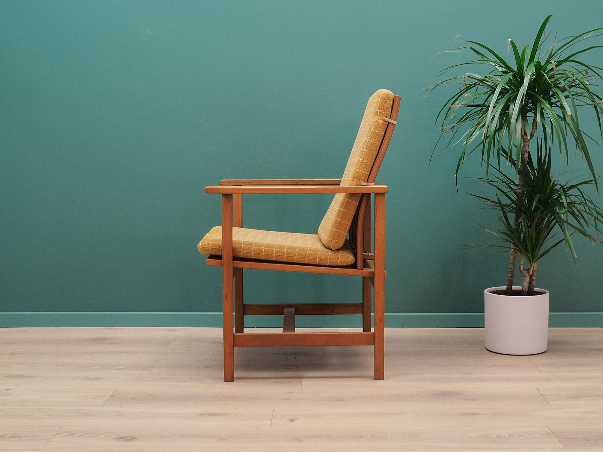 Yellow armchair, Danish design, 1970s, designer: Børge Mogensen