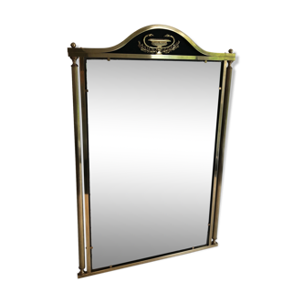 Neoclassical style mirror in brass and lacquered sheet metal