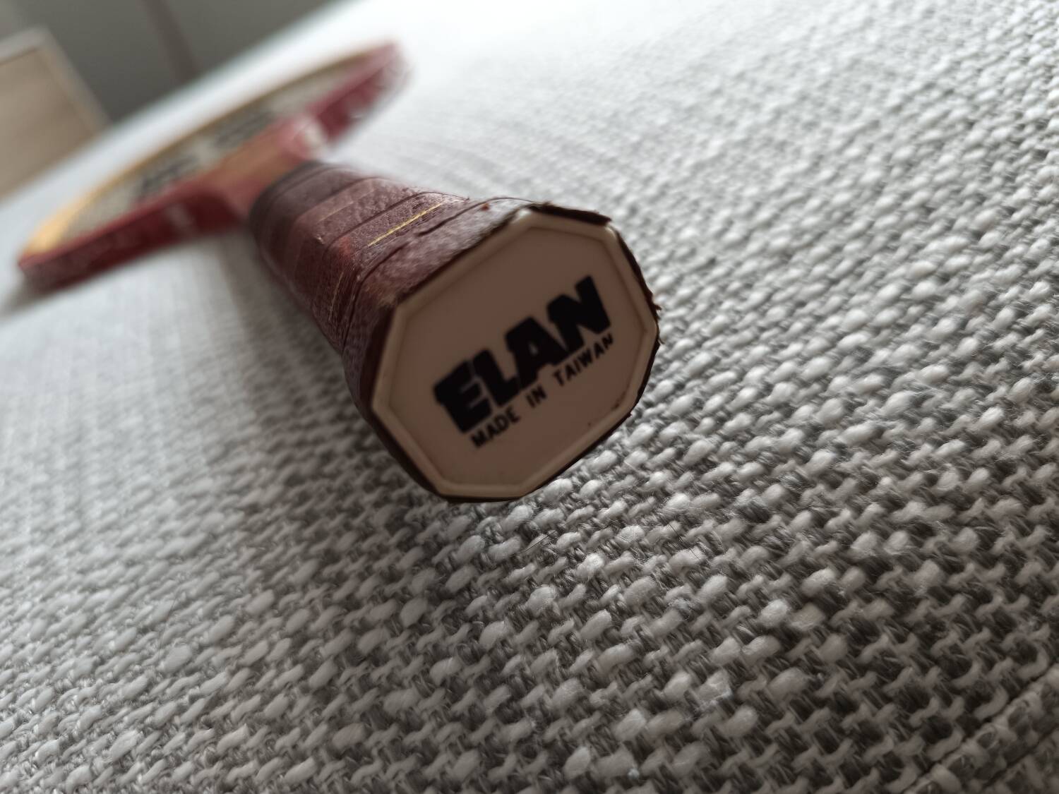 Élan vintage tennis racket