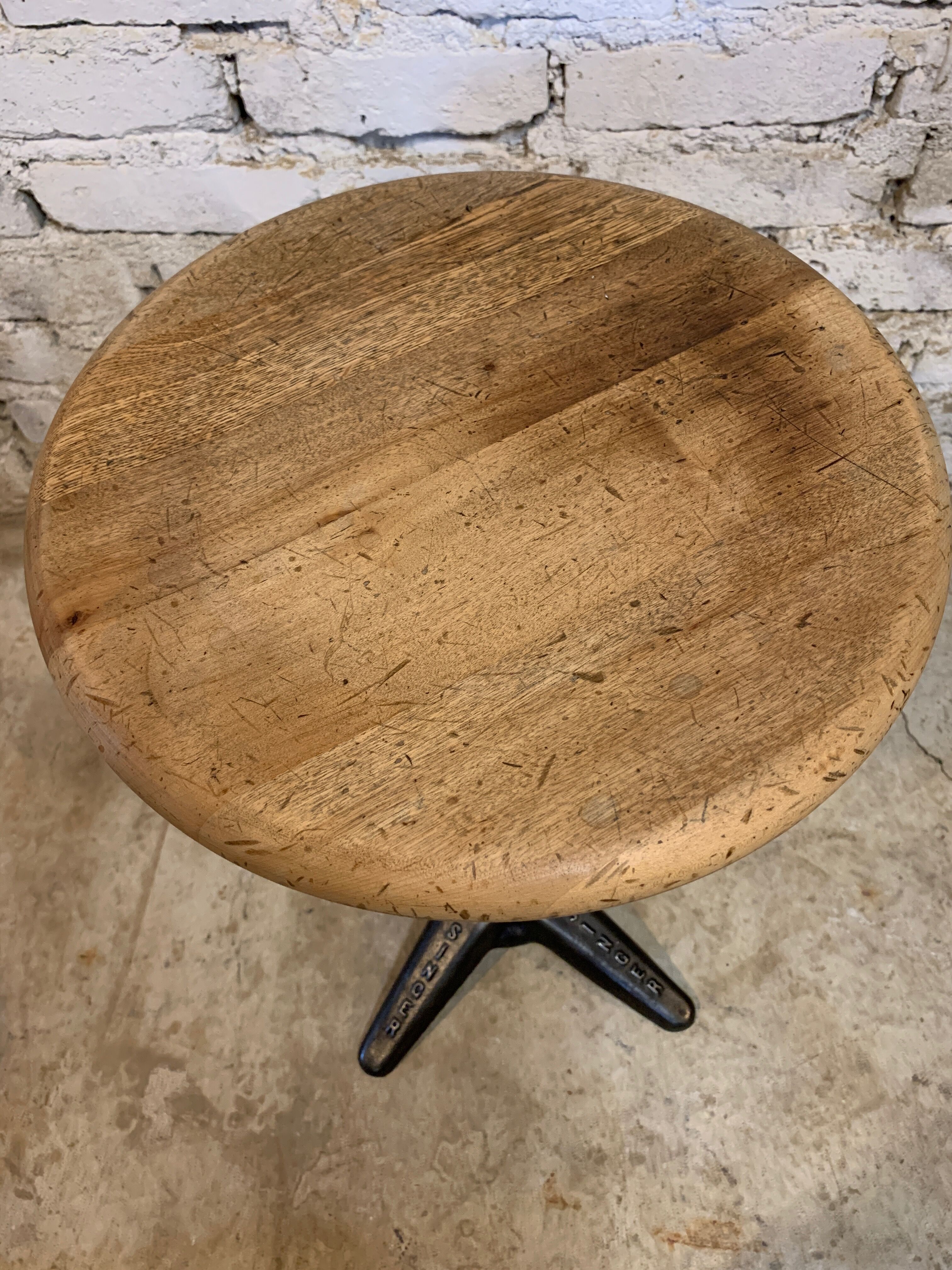 Tabouret Singer 1930 industrial