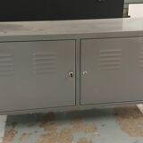 Petit meuble / enfilade indus  gris souris.